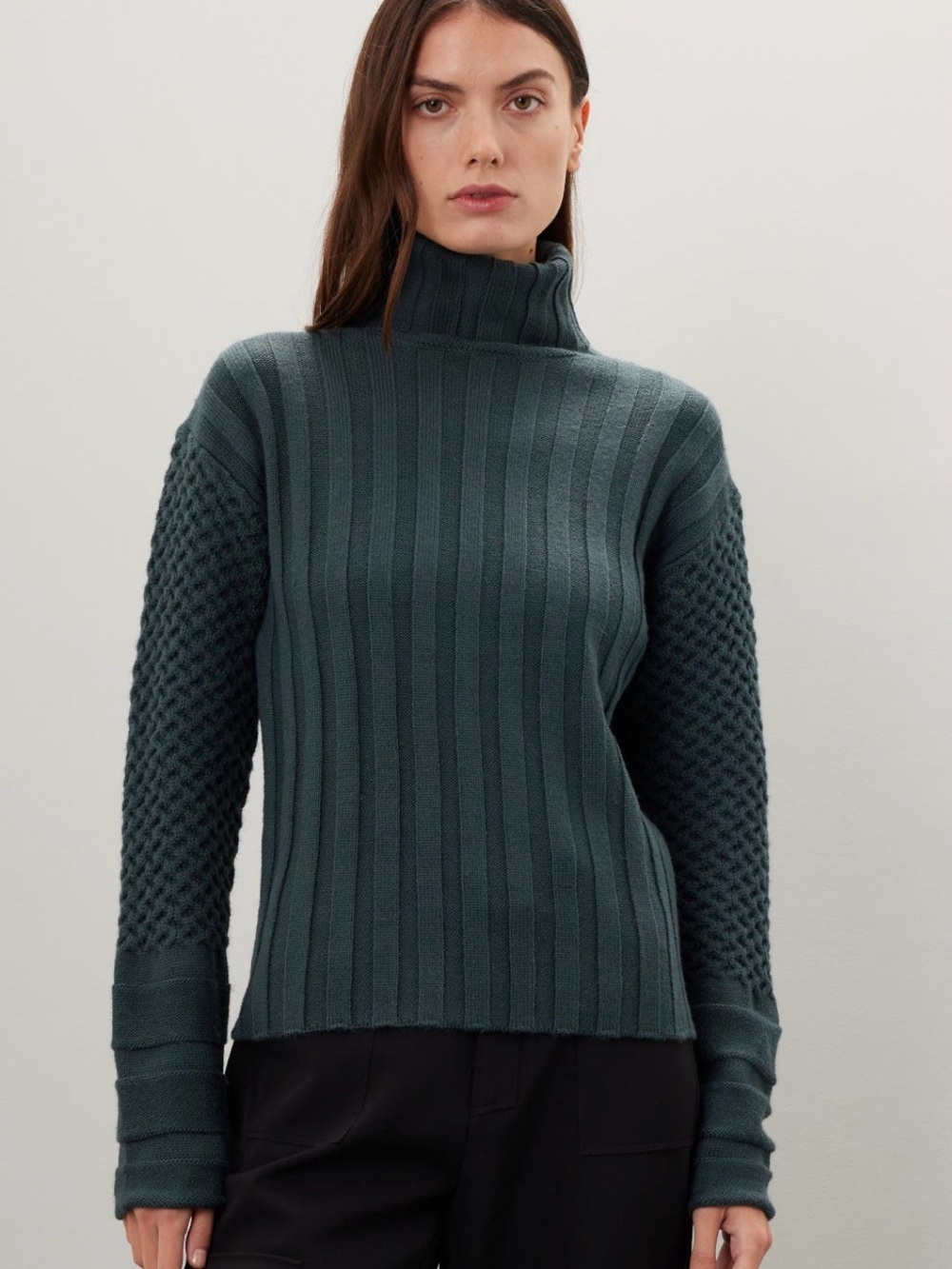 Cozy Ribbed Turtleneck Sweater in Dark Teal
